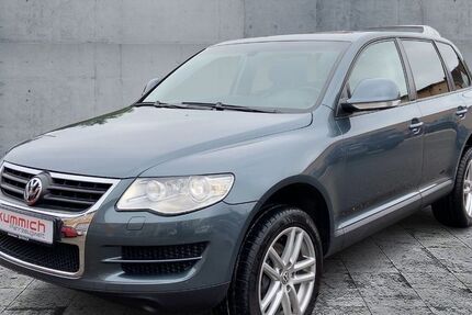 VW Touareg 88.608 km 16.600 € Nürnberg 90429