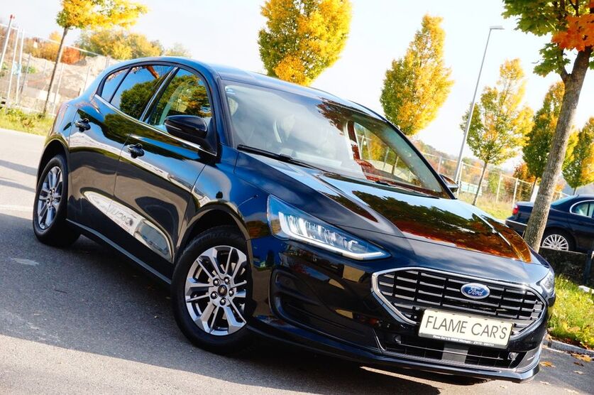 Ford Focus 26.700 km 20.990 € Vöhringen 89269