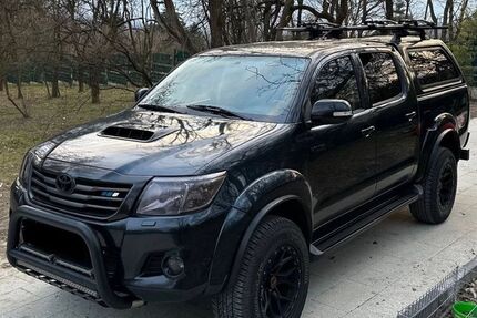 Toyota Hilux 189.632 km 17.500 &euro; Bitterfeld-Wolfen 06749