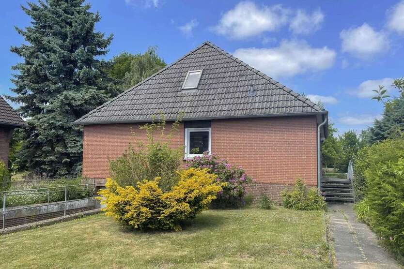 Haus zum Kaufen in Bäk 289.000 € 88.23 m²