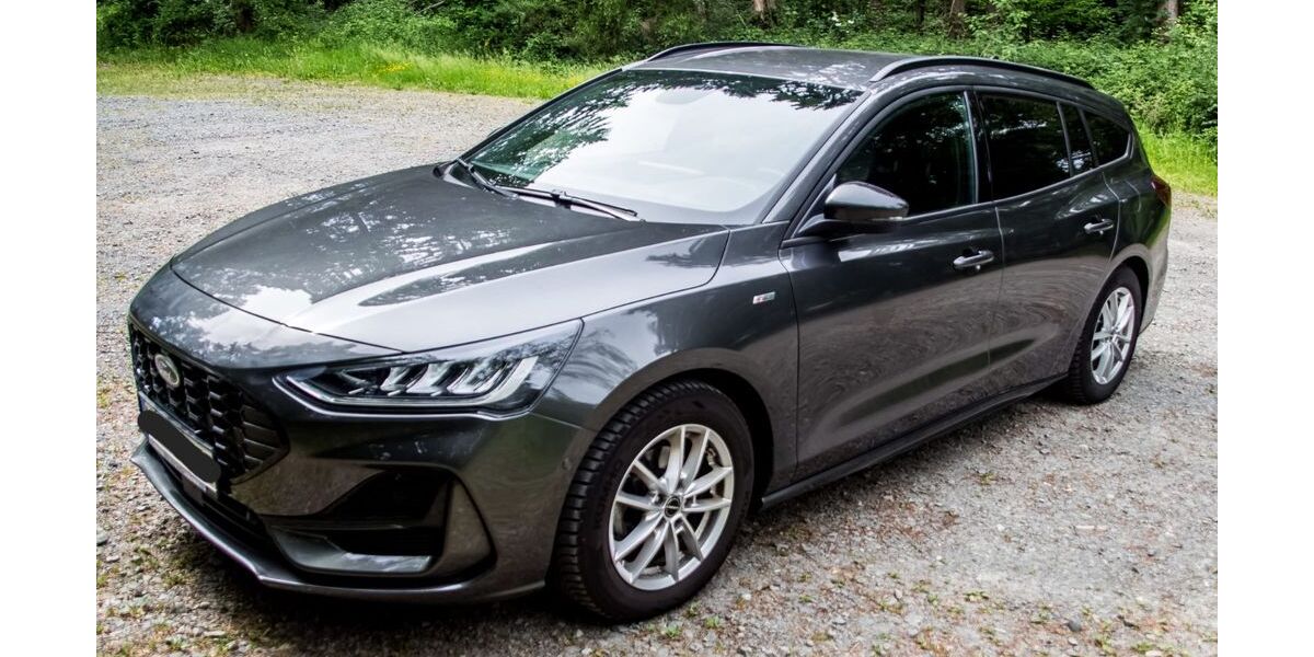 Ford Focus 32.000 km 19.990 &euro; Reinsfeld 54421