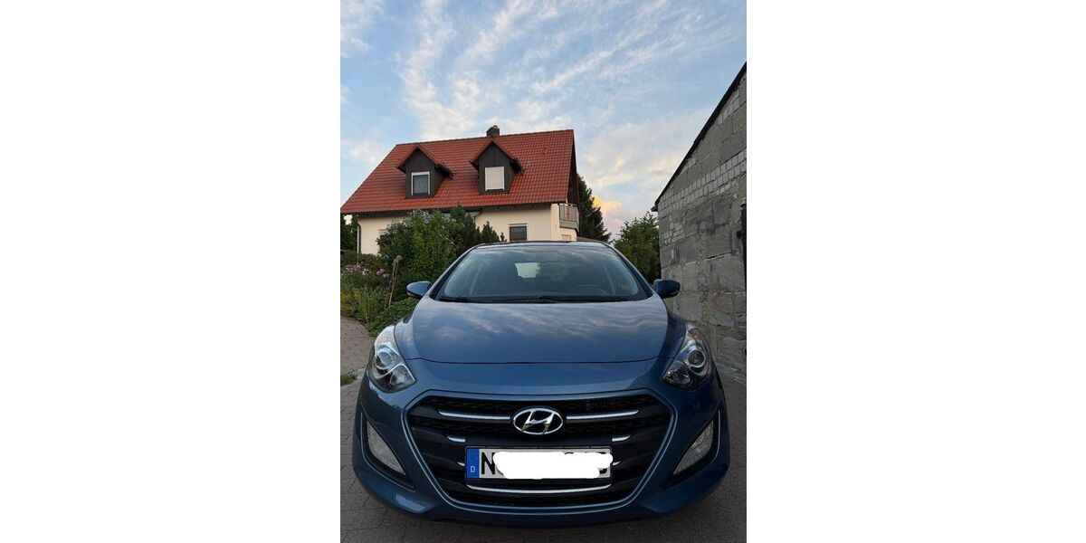 Hyundai i30 171.212 km 8.990 &euro; Eckental 90542