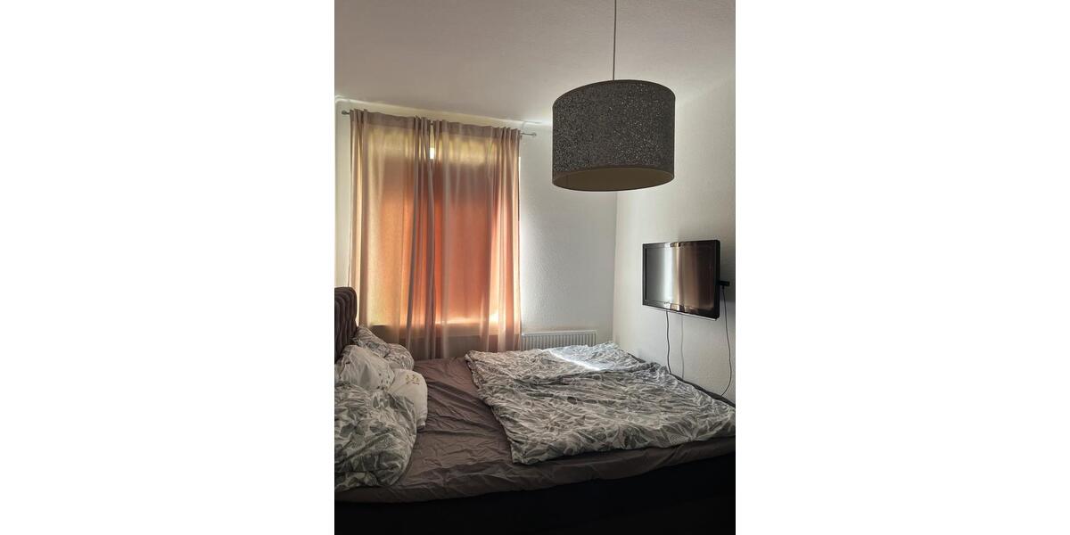 Erdgeschoßwohnung Krefeld - 2 Zimmer, 60 m&sup2;, 585&euro; | Angebot:26662633