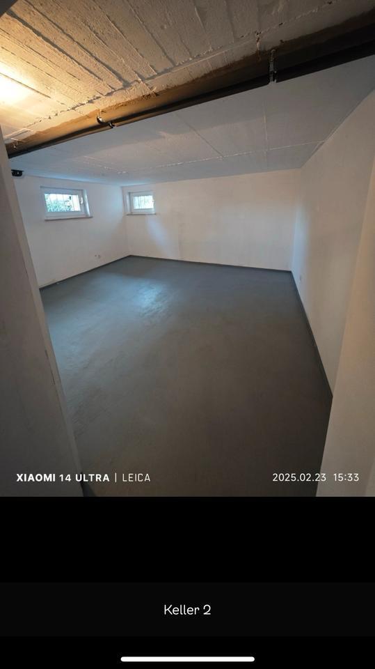 Kernsanierte 4 Zimmerwohnung im EG mit Garten zimmer