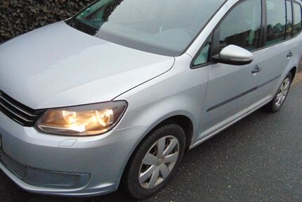 VW Touran 200.000 km 5.555 &euro; Hamburg 22047