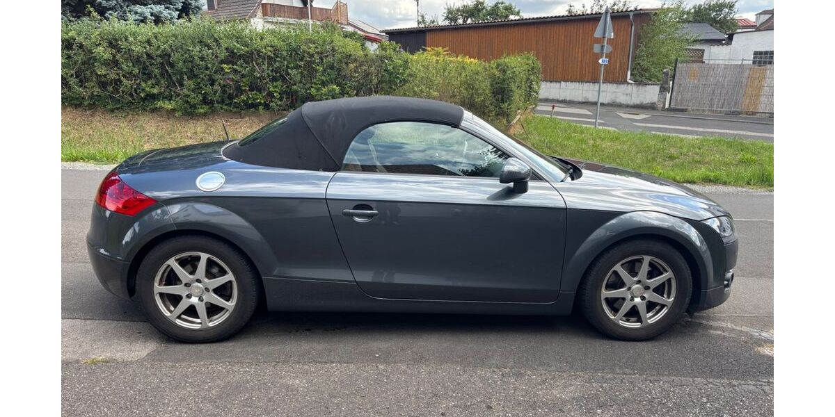 Audi TT 131.000 km 12.500 € Nürnberg 90419