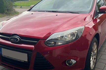 Ford Focus 250.000 km 3.590 € Empfingen 72186