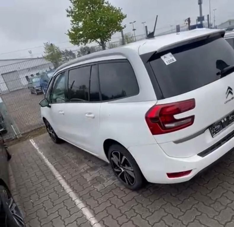 C4 SpaceTourer
