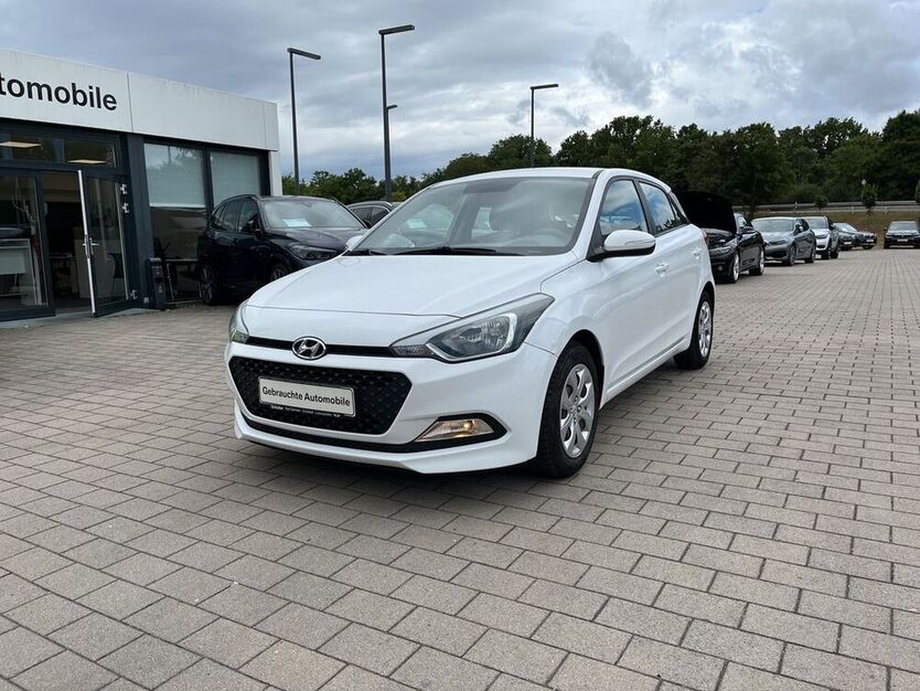 i20