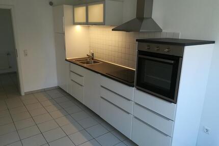 3 ZKB OG Wohnung, zentrale Lage in 6-Familiennaus