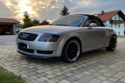 Audi TT 159.900 km 7.800 € Grainet 94143