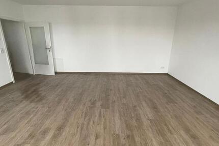Schöne 2-Zimmer-Wohnung mit separatem Balkon 2 zimmer