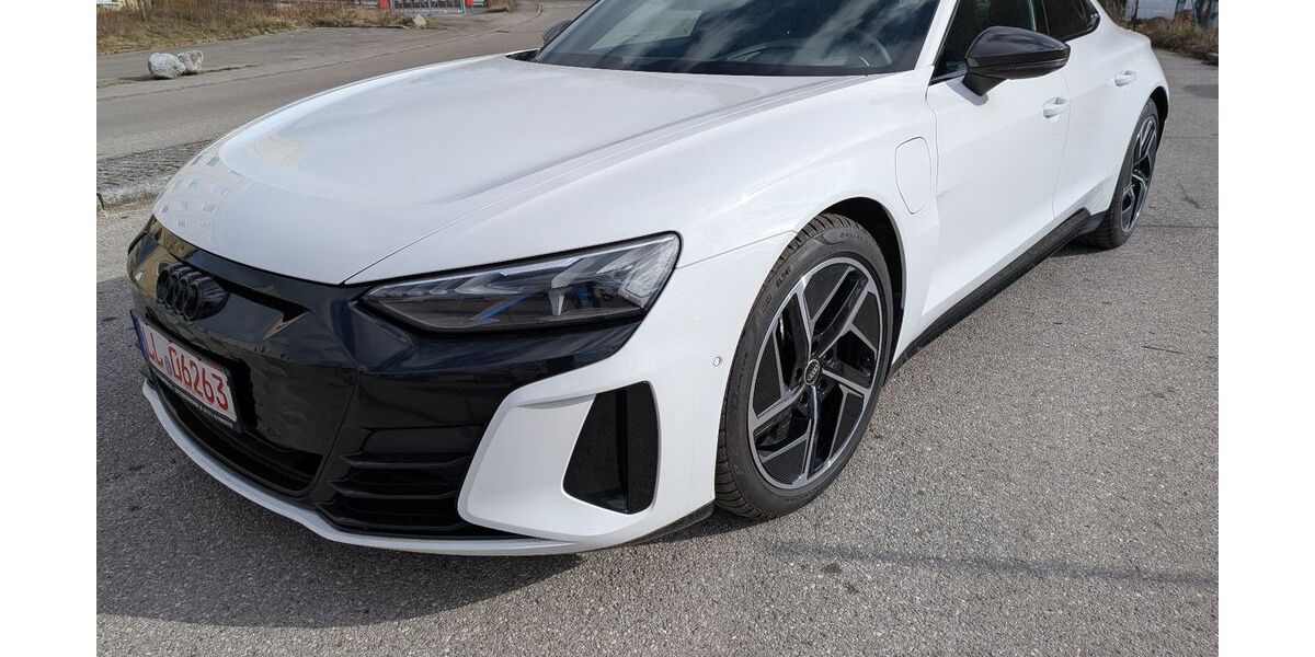 Audi RS e-tron GT 213.000 km 46.980 &euro; Eching am Ammersee 82279