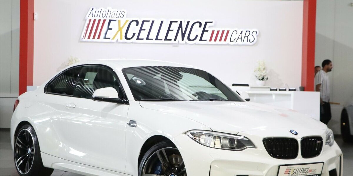 BMW M2 Coupe DKG / BI-XENON, LEDER, NAVI-PRO+KAMERA 90.000 km 35.992 € Hamm 59077