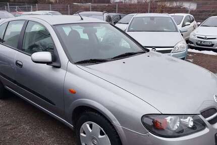 Nissan Almera 127.000 km 1.900 &euro; Dresden 01159