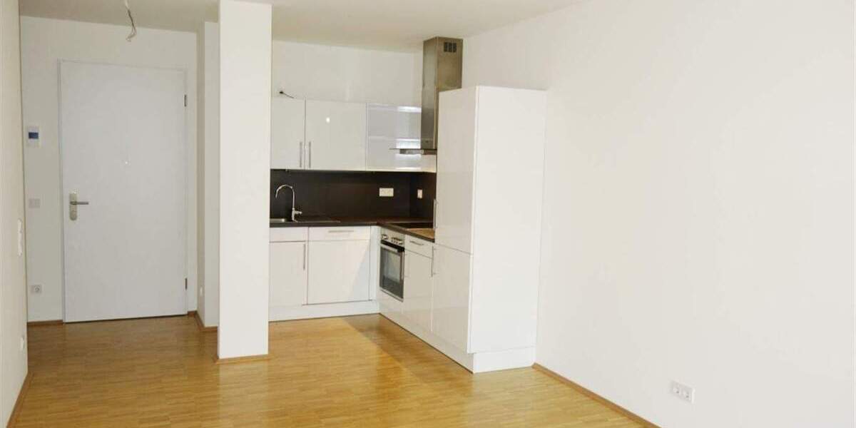 Etagenwohnung Mönchengladbach Stadtmitte - 2 Zimmer, 53 m&sup2;, 714&euro; | Angebot:25052080