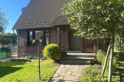 Haus Jüchen - 3 Zimmer, 100 m&sup2;, 895.000&euro; | Angebot:26821750