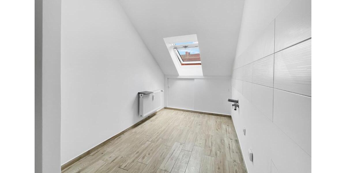 Dachgeschoßwohnung Hannover Herrenhausen-Stöcken - 3 Zimmer, 55 m&sup2;, 159.000&euro; | Angebot:24432372