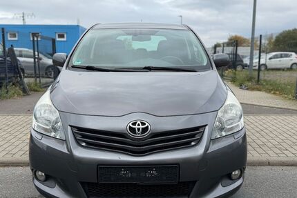 Toyota Verso 210.726 km 4.290 € Wildau 15745