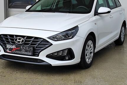 Hyundai i30 40.900 km 14.529 &euro; Oberlungwitz 09353
