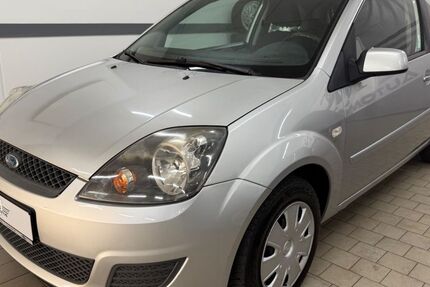 Ford Fiesta 218.000 km 1.790 € Schmelz 66839