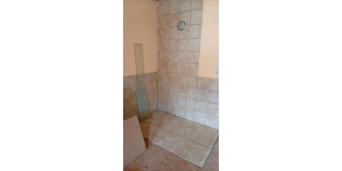 Einfamilienhaus Wadern - 5 Zimmer, 94 m&sup2;, 69.000&euro; | Angebot:27010156