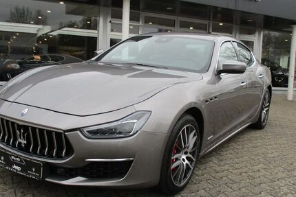 Maserati Ghibli 49.500 km 40.950 &euro; Schwerte 58239