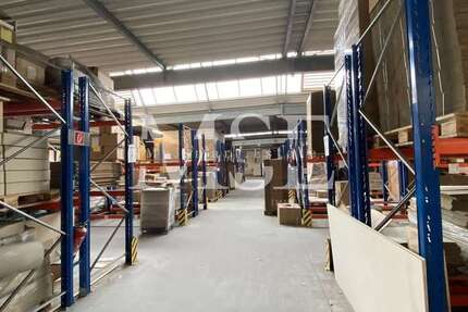 Halle in Berlin 3.950.000 € 2520 m² zimmer