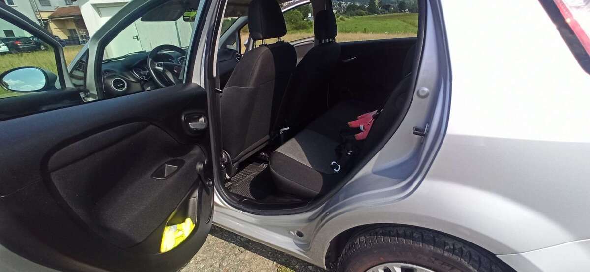 Fiat Punto 51.000 km 6.300 € Mittenaar 35756