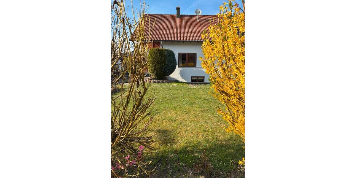 Doppelhaushälfte Langenenslingen - 5 Zimmer, 118 m&sup2;, 1.050&euro; | Angebot:26214704