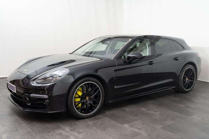 Porsche Panamera 120.000 km 58.800 € Grolsheim 55459