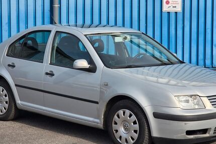 VW Bora 189.000 km 2.800 &euro; Lauda-Königshofen 97922