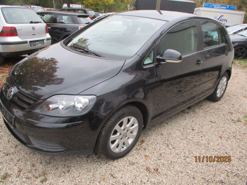 VW Golf 210.000 km 4.250 € Bonn 53175
