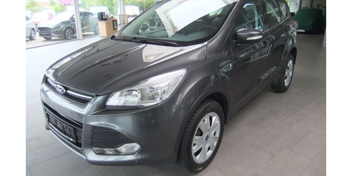 Ford Kuga 148.520 km 8.499 &euro; Güstrow 18273