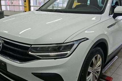 VW Tiguan 70.508 km 25.840 &euro; Schloß-Holte-Stukenbrock 33758
