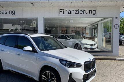 BMW iX1 19.987 km 49.800 € Hamburg 22459