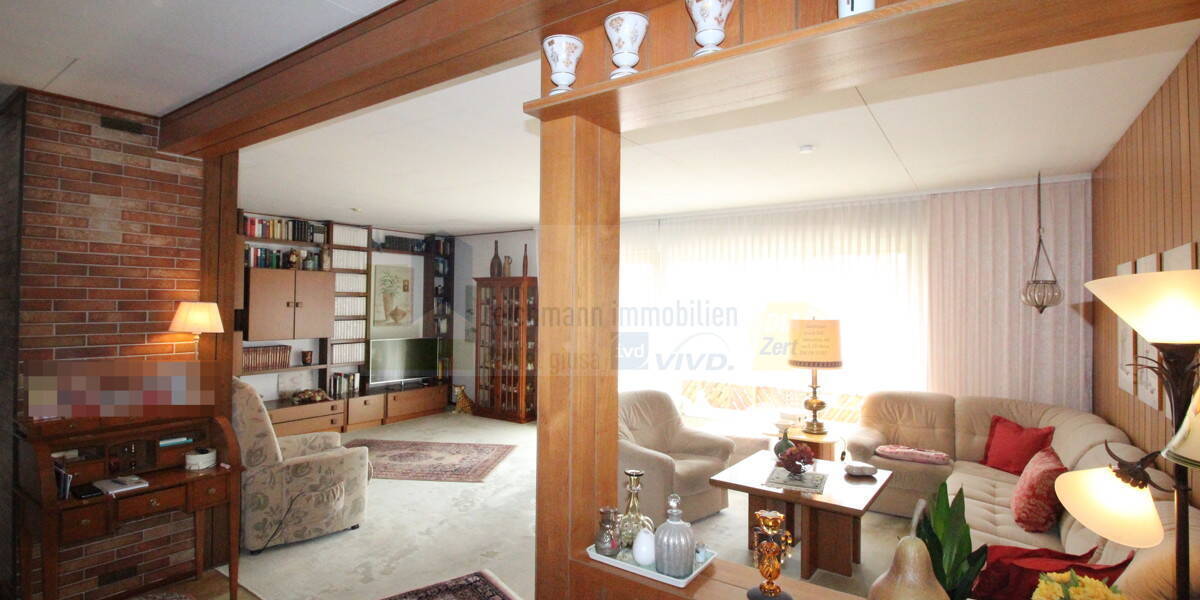 Wohnen auf einer Ebene mit Weitblick: Gepflegter Bungalow mit Einliegerwohnung, sonnigem Garten und Panorama in Toplage von Blumberg! 5 zimmer