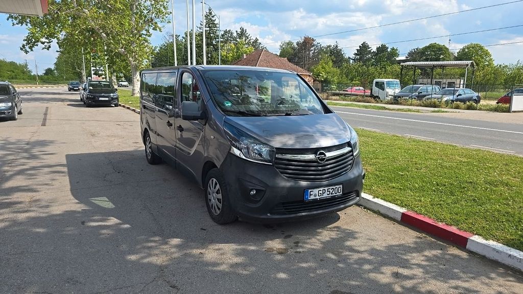 Opel Vivaro 320.000 km 13.500 &euro; Berlin 10249