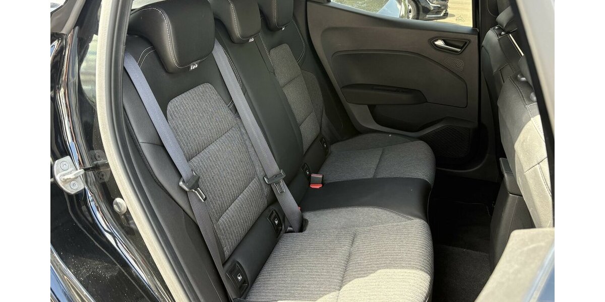 Mitsubishi Colt Intro Edition CARPLAY/KAMERA/NAVI/ACC/DAB 49.824 km 14.900 &euro; Villingen-Schwenningen 78054