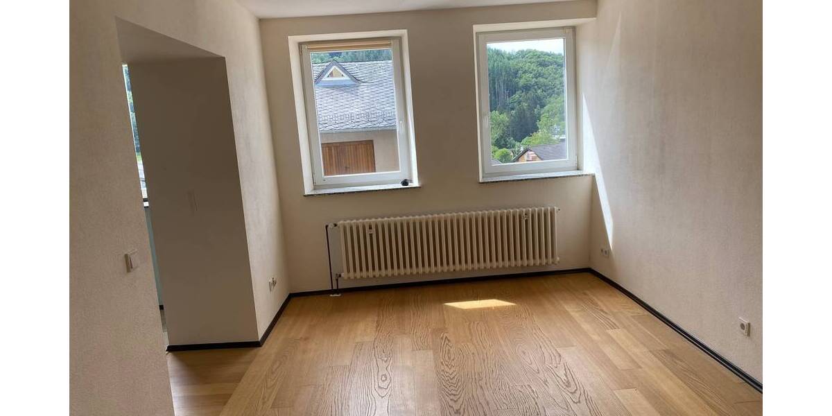 Etagenwohnung Irrhausen - 2 Zimmer, 65 m&sup2;, 600&euro; | Angebot:26449888