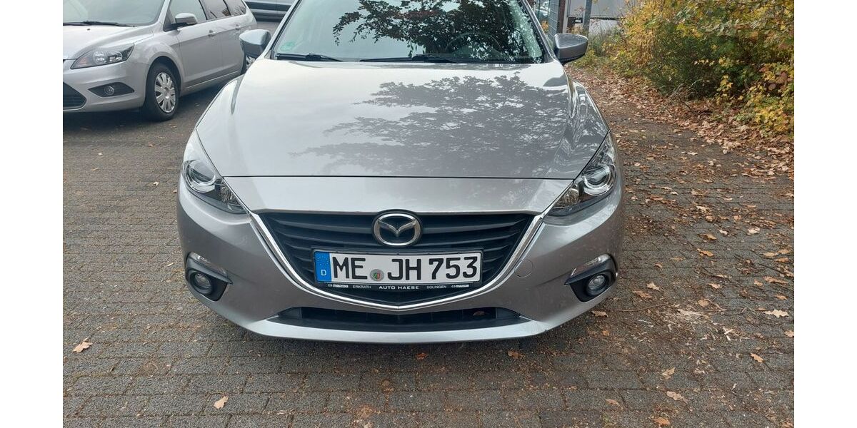Mazda 3 53.200 km 11.400 &euro; Solingen 42651