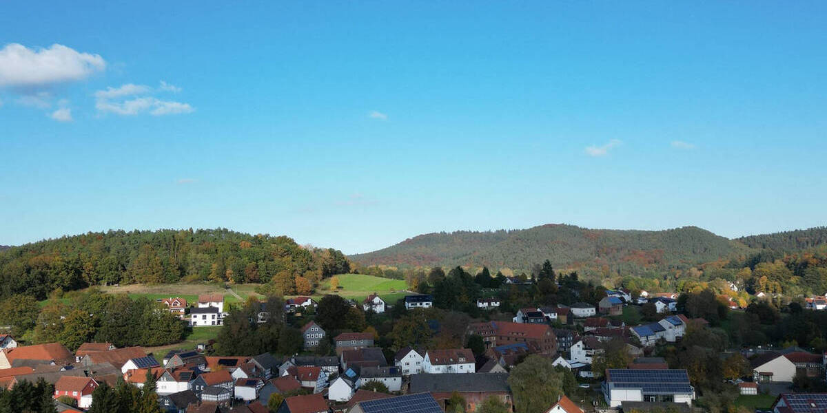 Mehrfamilienhaus, Wohnhaus Wetter Oberrosphe - 7 Zimmer, 168 m&sup2;, 257.000&euro; | Angebot:23948283