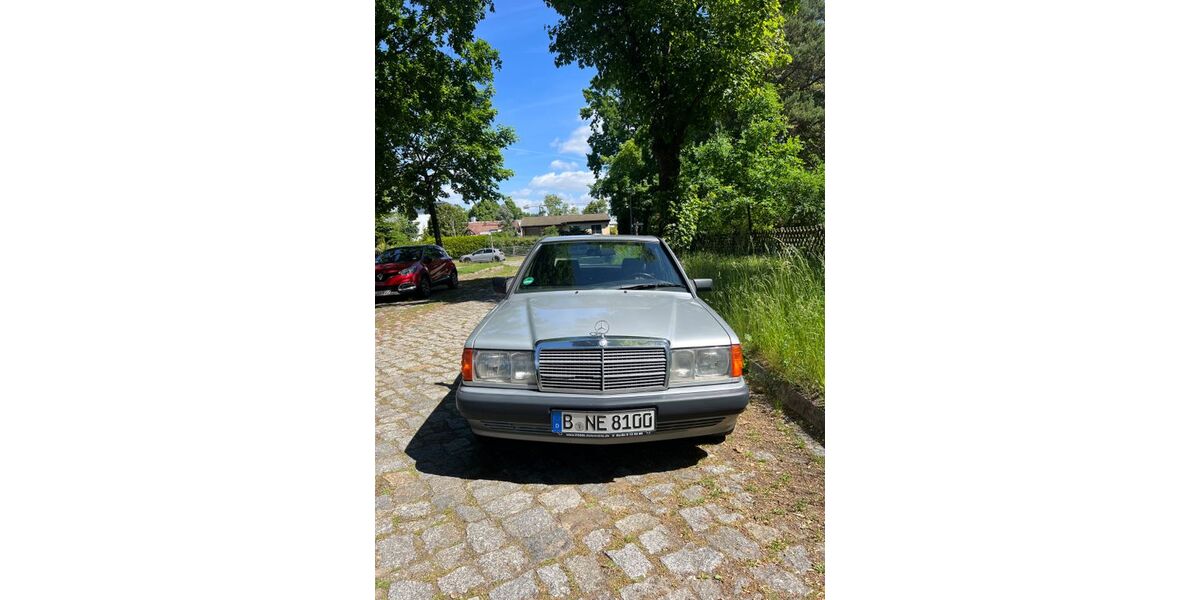 Mercedes-Benz 190 290.000 km 5.999 &euro; Berlin 12524