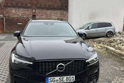 Volvo XC60 61.000 km 32.500 &euro; Solingen 42659