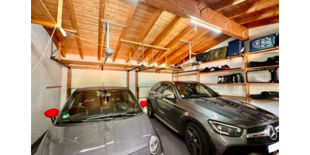 Einfamilienhaus Bad Dürrheim - 5 Zimmer, 210 m&sup2;, 1.800&euro; | Angebot:25403158