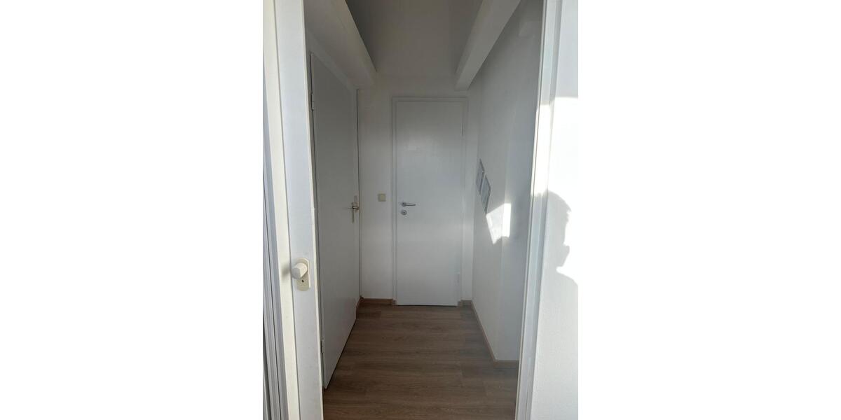 Dachgeschoßwohnung Augsburg Hochzoll - 1.5 Zimmer, 35 m&sup2;, 590&euro; | Angebot:24370148