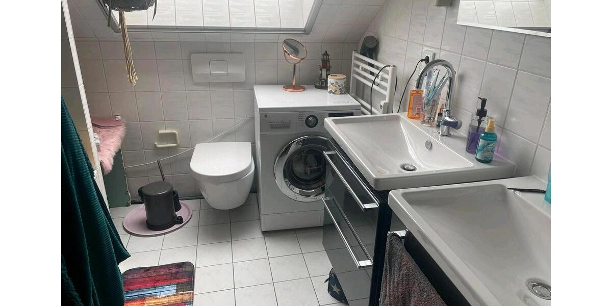 Dachgeschoßwohnung Wuppertal Unterbarmen - 3 Zimmer, 93 m&sup2;, 199.500&euro; | Angebot:18275916