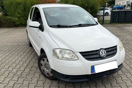 VW Fox 125.073 km 1.750 € Detmold 32758