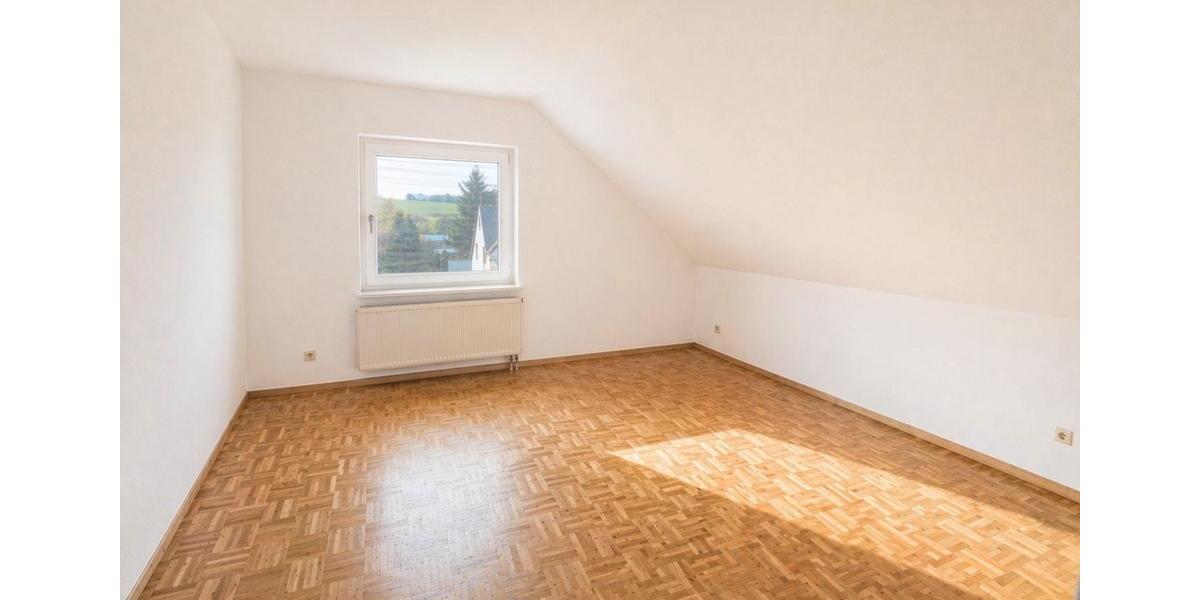 Einfamilienhaus Hof - 3 Zimmer, 85 m&sup2;, 950&euro; | Angebot:26323066