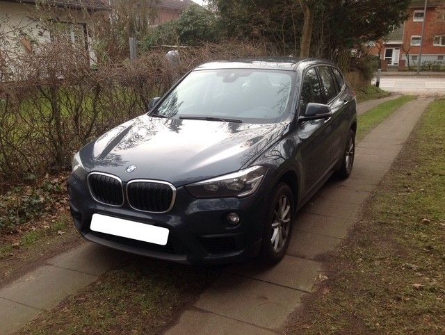 BMW X1 179.000 km 10.900 € Hamburg 22143